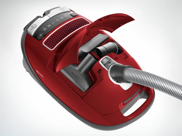 Миле Пылесос Complete C3 Cat&Dog Flex PowerLine SGEF5 красный манго Miele